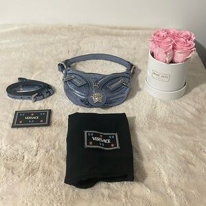 NWT Versace La Medusa Repeat Mini Hobo in Lavender Palladium Metallic Leather